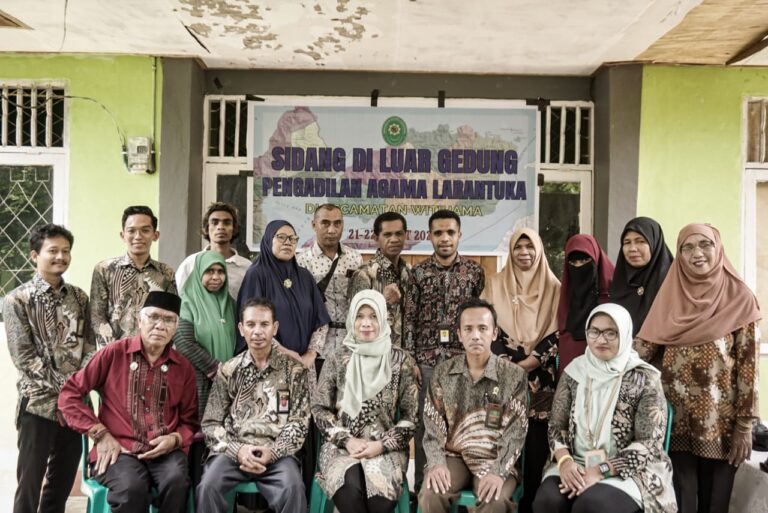 Read more about the article SIDANG DI LUAR GEDUNG KEDUA PENGADILAN AGAMA LARANTUKA TAHUN 2024 DI KEC. WITIHAMA
