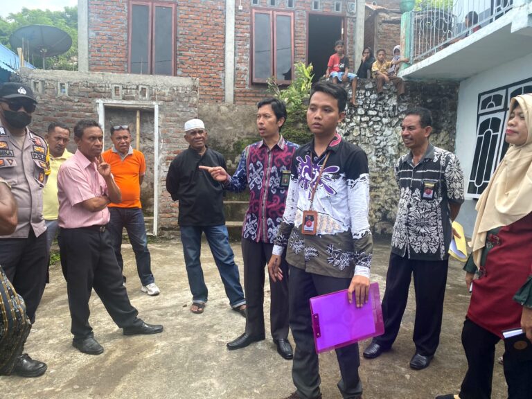 Read more about the article PENGADILAN AGAMA LARANTUKA MELAKSANAKAN PEMERIKSAAN SETEMPAT (DESCENTE) DI ADONARA TIMUR