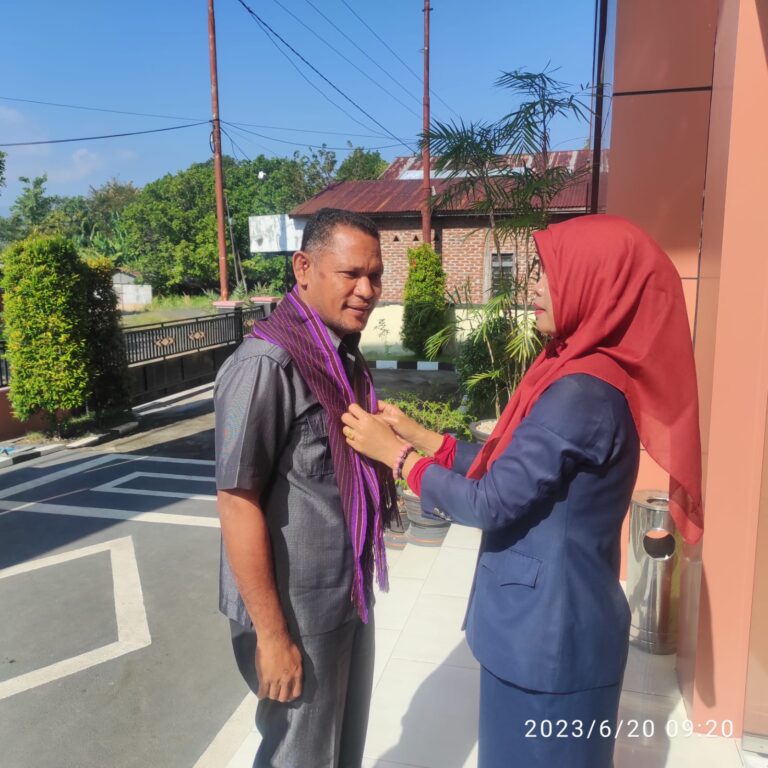 Read more about the article KEDATANGAN BAPAK PLT SEKRETARIS PENGADILAN TINGGI AGAMA KUPANG KE PENGADILAN AGAMA LARANTUKA