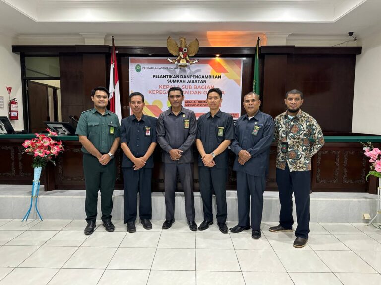 Read more about the article ANTAR ALIH TUGAS DAN PELANTIKAN & PENGAMBILAN SUMPAH JABATAN BAPAK ABDULLAH MUHAMMAD, S.E.