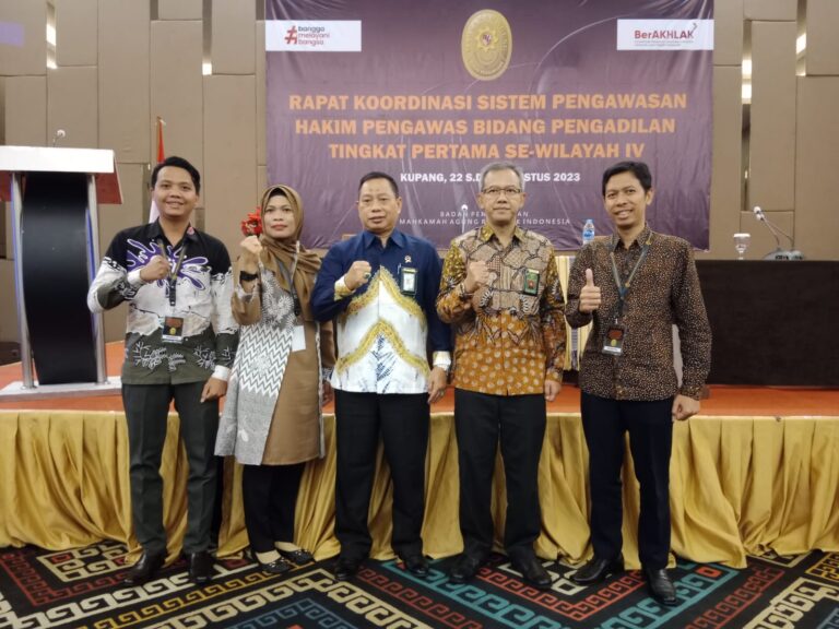 Read more about the article KETUA, WAKIL KETUA SERTA HAKIM PENGADILAN AGAMA LARANTUKA MENGHADIRI RAPAT KOORDINASI SISTEM PENGAWASAN HAKIM PENGAWAS BIDANG PENGADILAN TINGKAT PERTAMA SE WILAYAH IV