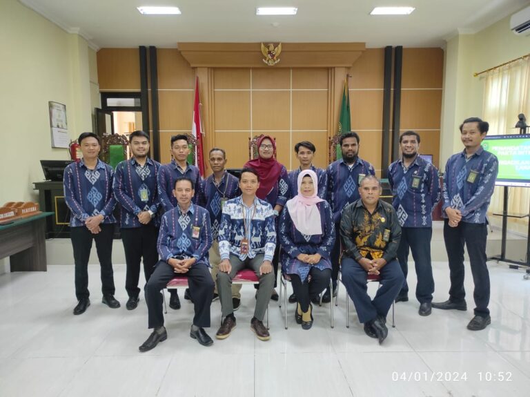 Read more about the article PENANDATANGANAN PAKTA INTEGRITAS DAN PERJANJIAN KINERJA PEGAWAI PENGADILAN AGAMA LARANTUKA TAHUN 2024