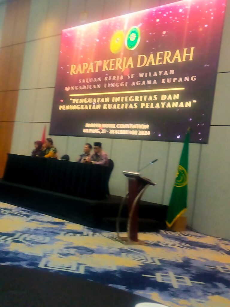 Read more about the article PEMBUKAAN RAPAT KERJA DAERAH SATUAN KERJA SE-WILAYAH PTA KUPANG