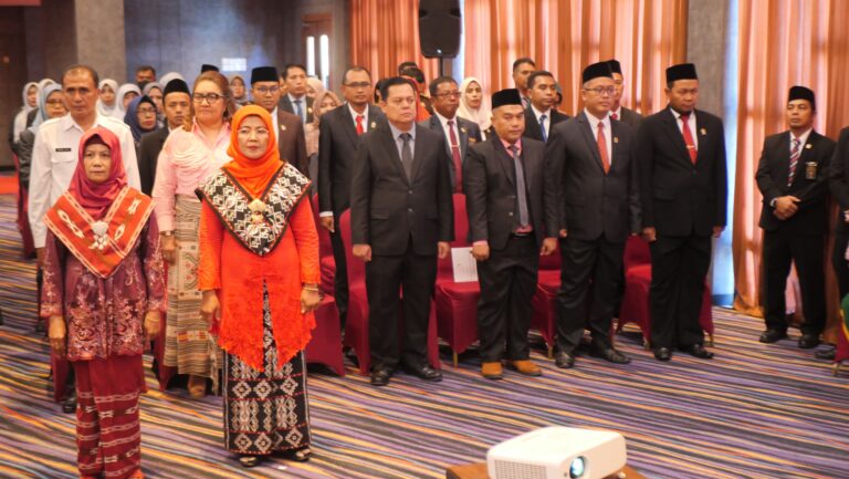 Read more about the article PIMPINAN PENGADILAN AGAMA LARANTUKA IKUTI SOSIALISASI HASIL RAKERDA BADILAG