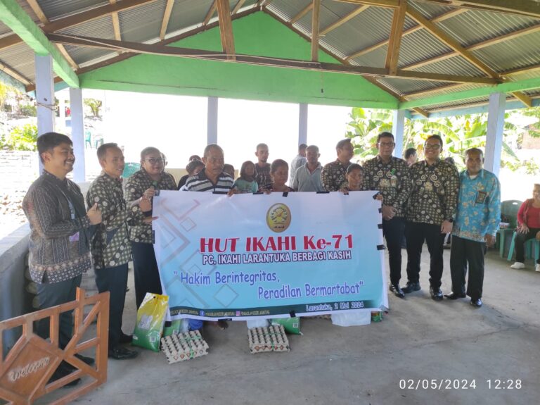 Read more about the article KEGIATAN BANTUAN SOSIAL IKAHI CABANG LARANTUKA