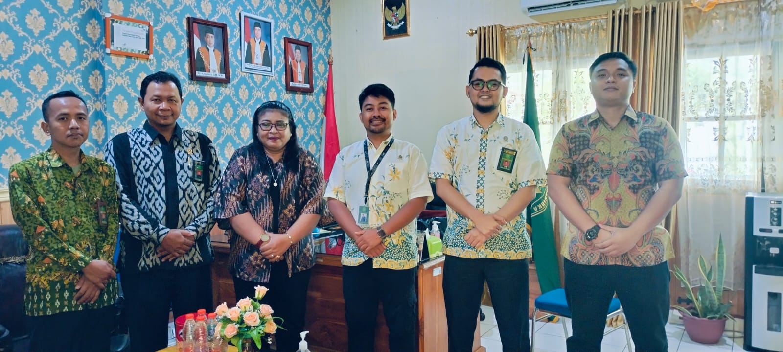 You are currently viewing Silaturahmi Pengadilan Agama Larantuka ke Pengadilan Negeri Larantuka