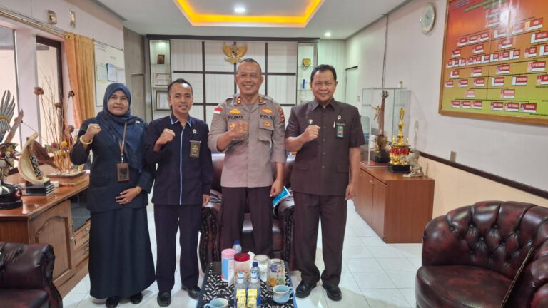 Read more about the article Sinergi Yustisial dan Kepedulian Sosial, Pengadilan Agama Larantuka Kunjungi Polres Flores Timur