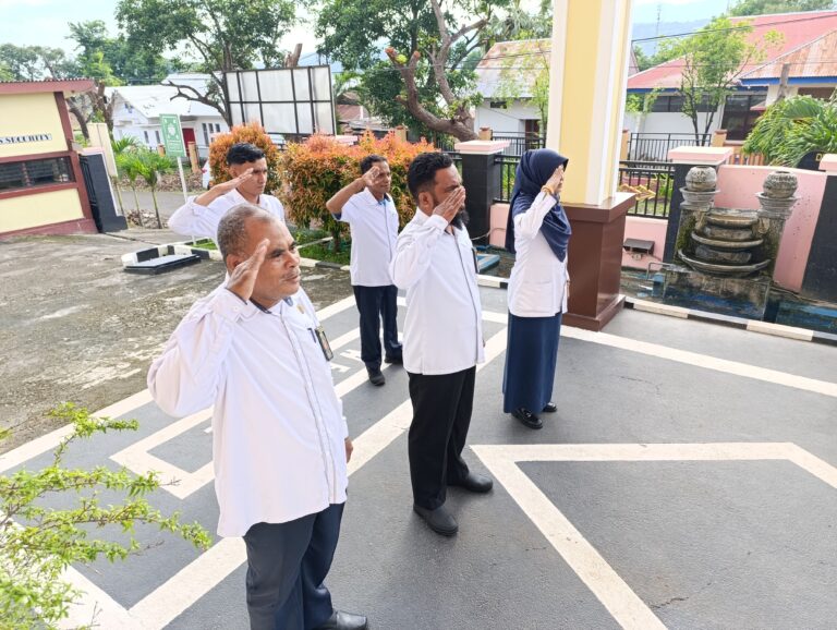 Read more about the article Meneguhkan Disiplin, Pengadilan Agama Larantuka Gelar Apel Pagi