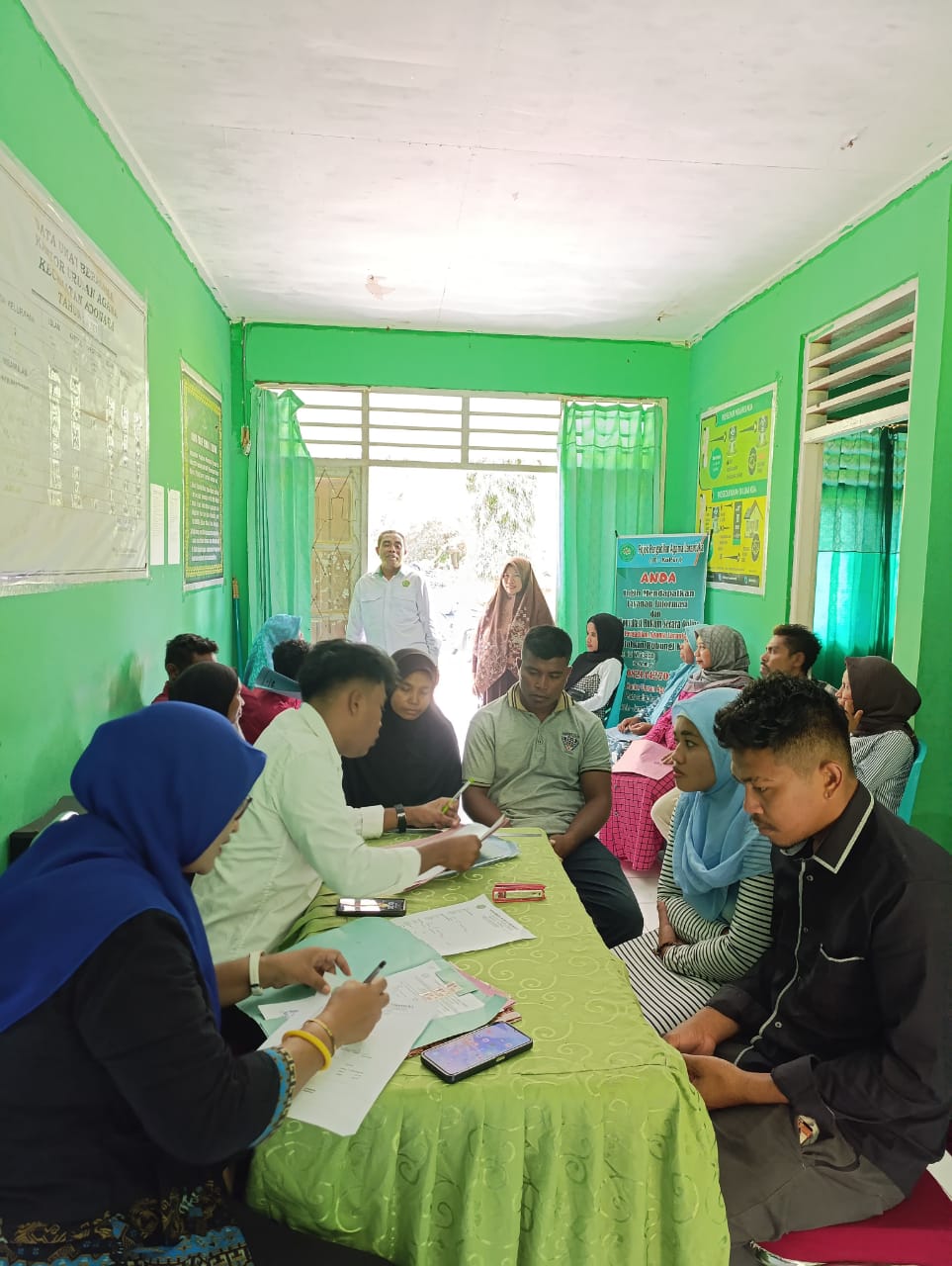 You are currently viewing Mendekatkan Keadilan: Pengadilan Agama Larantuka Gelar Survei Sidang di Luar Gedung untuk Masyarakat Tidak Mampu