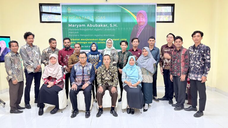 Read more about the article Pengabdian yang Meninggalkan Kesan: Pengantar Tugas Ibu Panitera Pengadilan Agama Larantuka ke Pengadilan Agama Atambua