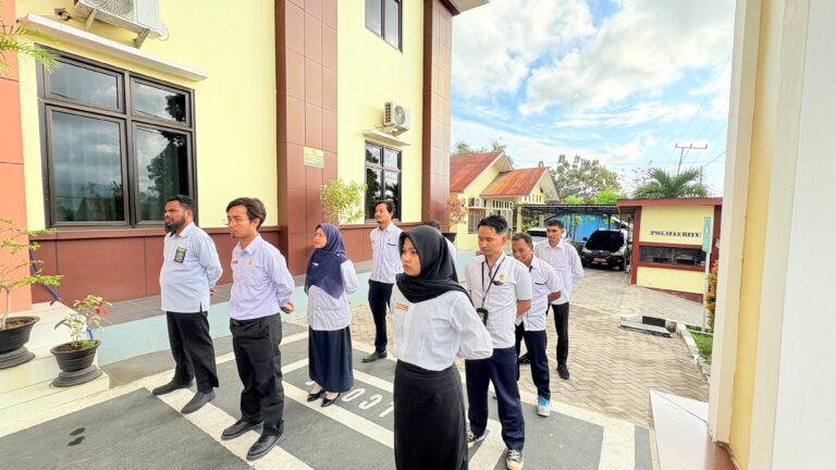Read more about the article Awali Pekan Terakhir Juli, Semangat Apel Pagi Pengadilan Agama Larantuka Diwarnai Evaluasi dan Peningkatan Kinerja