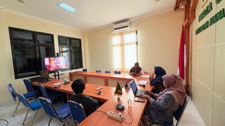 Read more about the article Monitoring dan Evaluasi Kinerja Kepaniteraan secara Daring, Pengadilan Agama Larantuka Turut Berpartisipasi