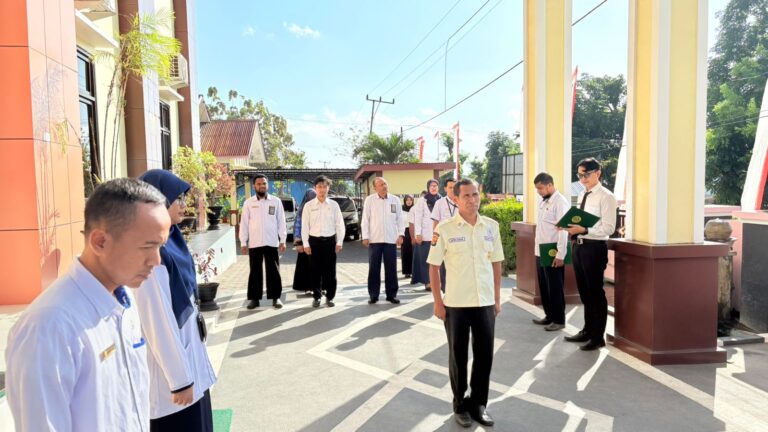 Read more about the article Semangat Baru Apel di Awal September: Momentum Menyambut PPPK dengan Disiplin dan Kekompakan