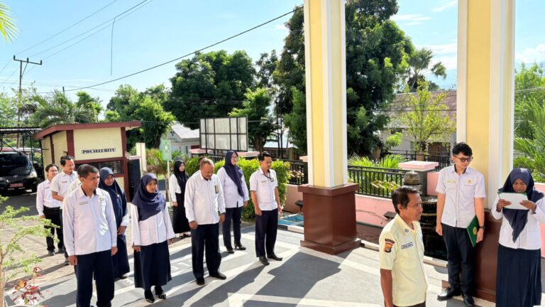 Read more about the article “Evaluasi untuk Kinerja Lebih Baik, PA Larantuka Gelar Apel Pagi Awal Pekan”
