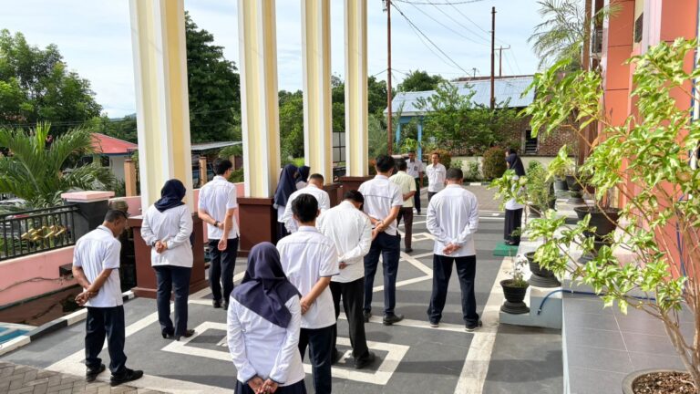 Read more about the article Apel Pagi PA Larantuka Perkuat Kesiapan Laporan Akhir Tahun dan Pelayanan Publik Optimal