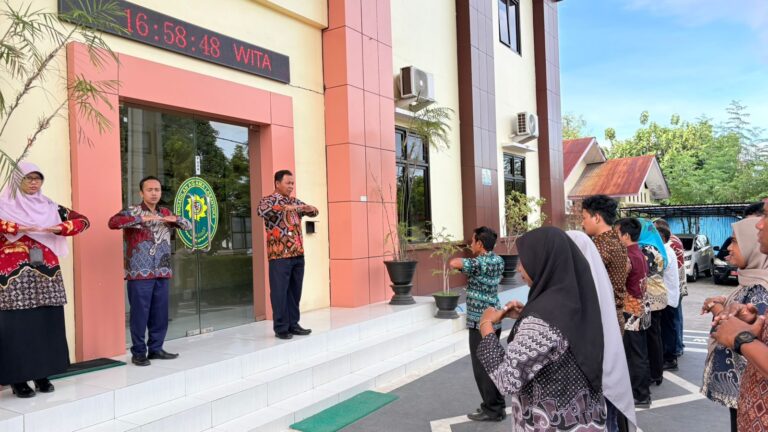 Read more about the article Apel Sore Tekankan Percepatan Penyelesaian LKHSN dan LKHASN