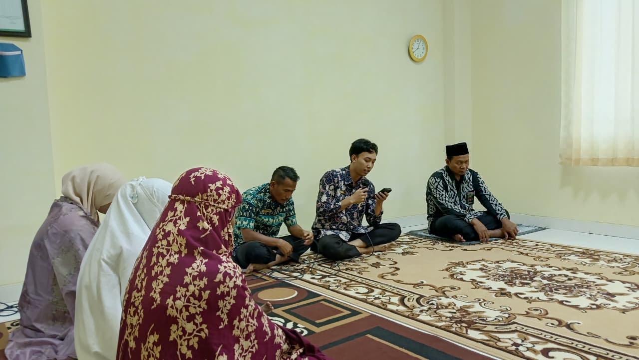 Read more about the article Kultum Ramadan: Menjauhi Iri Dengki dan Sikap Jumawa