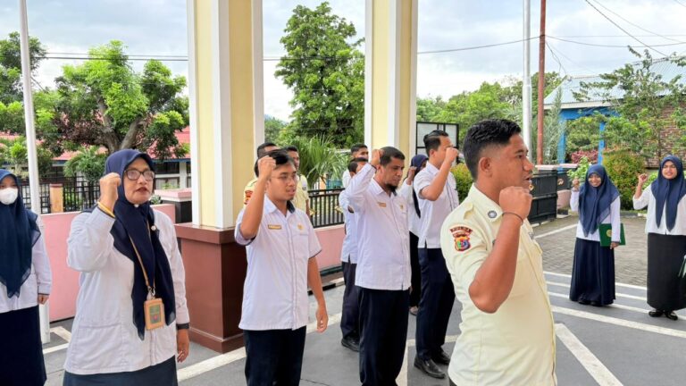 Read more about the article Apel Pagi PA Larantuka: Pengabdian Ikhlas dan Percepatan Penyelesaian Kinerja