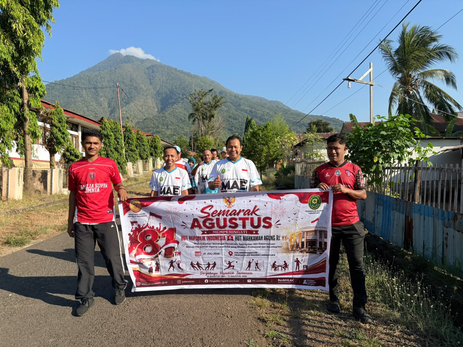 You are currently viewing Semarak Agustus PA Larantuka Resmi Dimulai, Meriahkan HUT ke-81 Kemerdekaan Republik Indonesia dengan Beragam Perlombaan