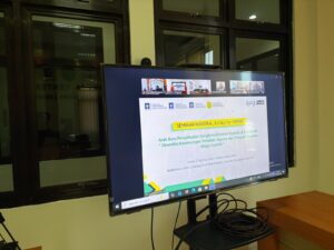 Read more about the article Gali Terobosan Hukum Terkini, Seluruh Aparatur PA Larantuka Kompak Ikuti Seminar Nasional dan Call for Papers