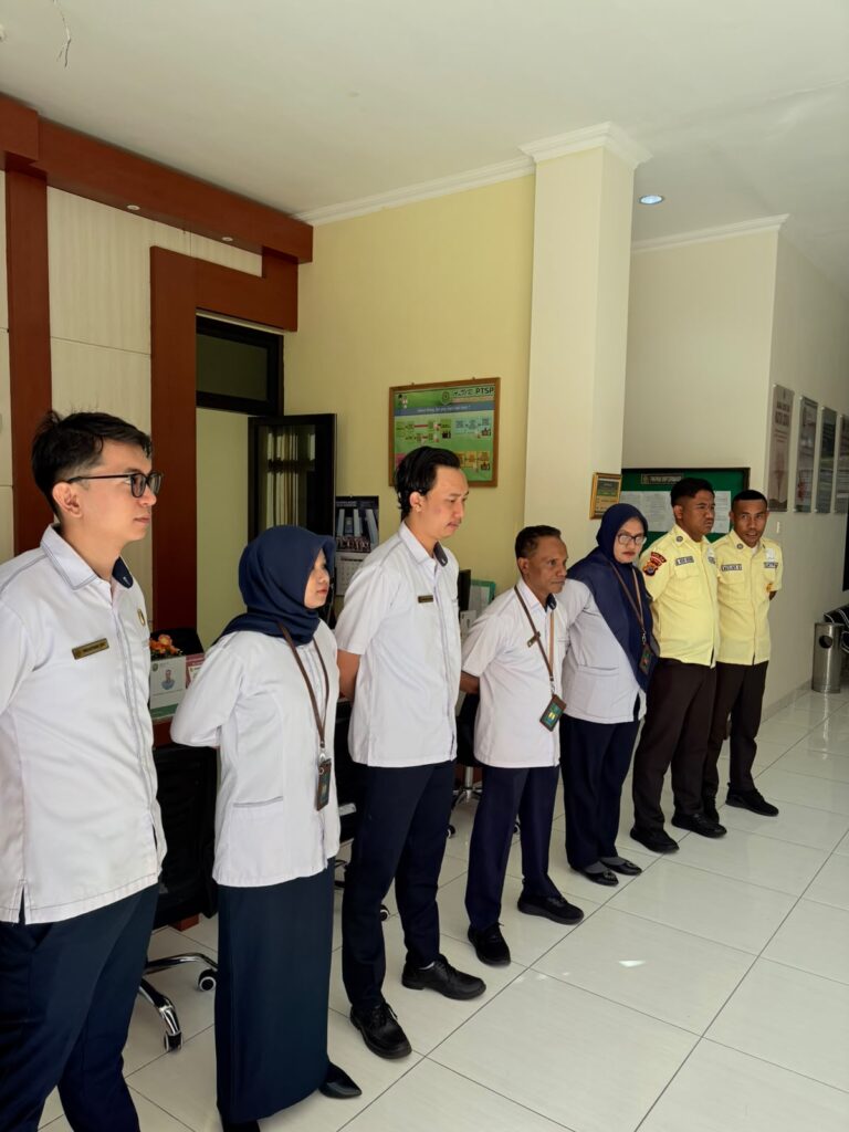 Read more about the article Briefing PTSP PA Larantuka Dorong Aparatur Lebih Adaptif terhadap Aplikasi